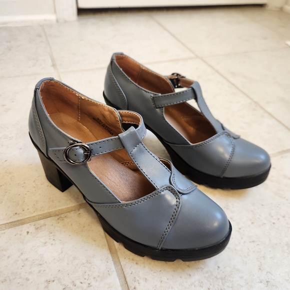 DADAWEN Womens Blue T-Strap Platform Mid-Heel Square Toe Oxfords Dress Shoes 6.5 - Picture 1 of 7